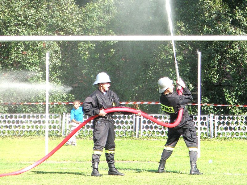 Strażacy sprawdzą się w dwóch konkurencjach: biegu sztafetowym i ćwiczeniach bojowych. (Archiwum)