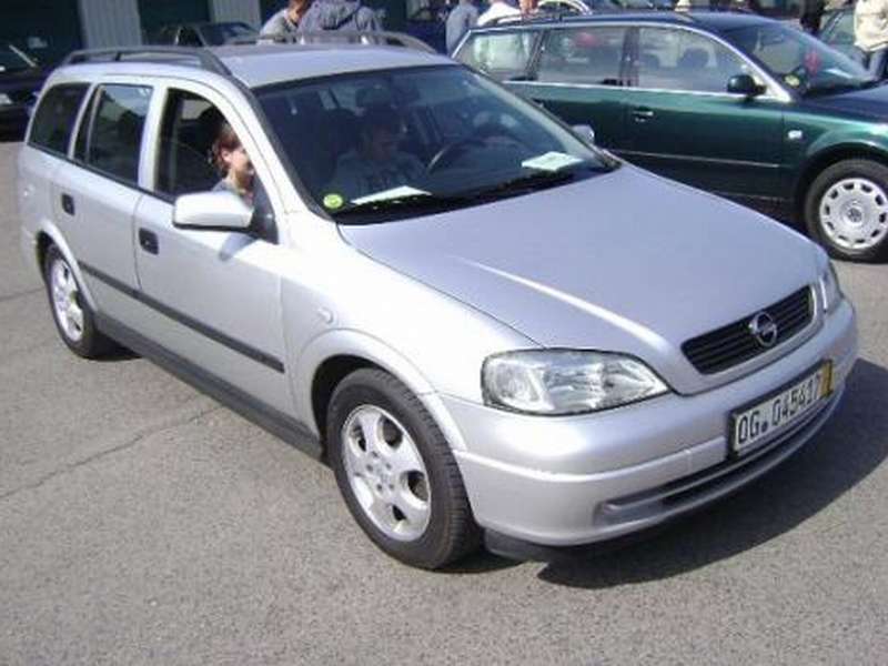 Opel Astra Combi (Regiomoto)