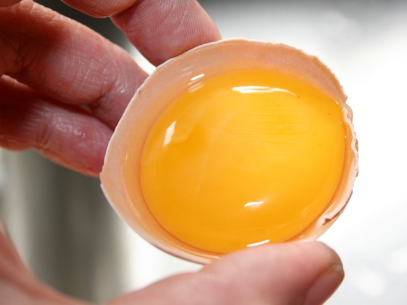 Kucharze używali do gotowania składników w tym jaj i warzyw okopowych, których nie powinno być w res