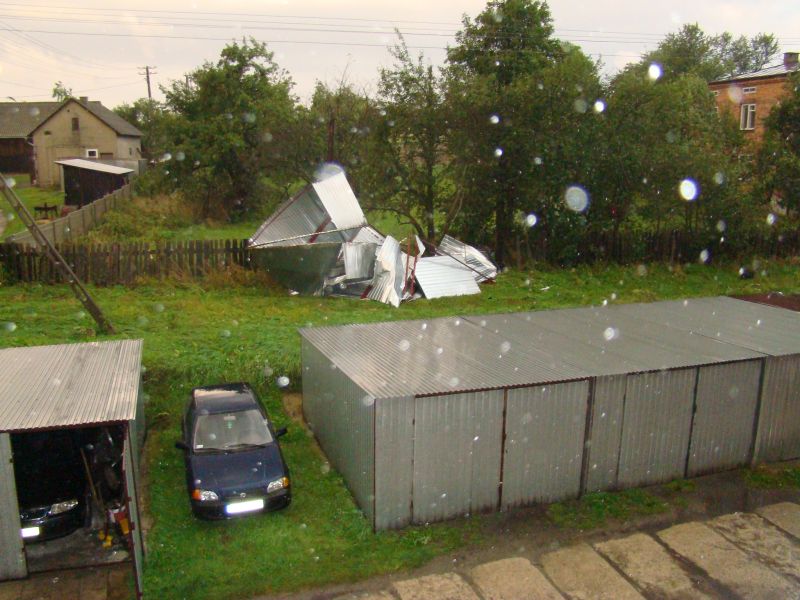 Burza dała się także we znaki mieszkańcom Bełżca w w powiecie tomaszowskim (Czytelnik Wojciech/ Alar