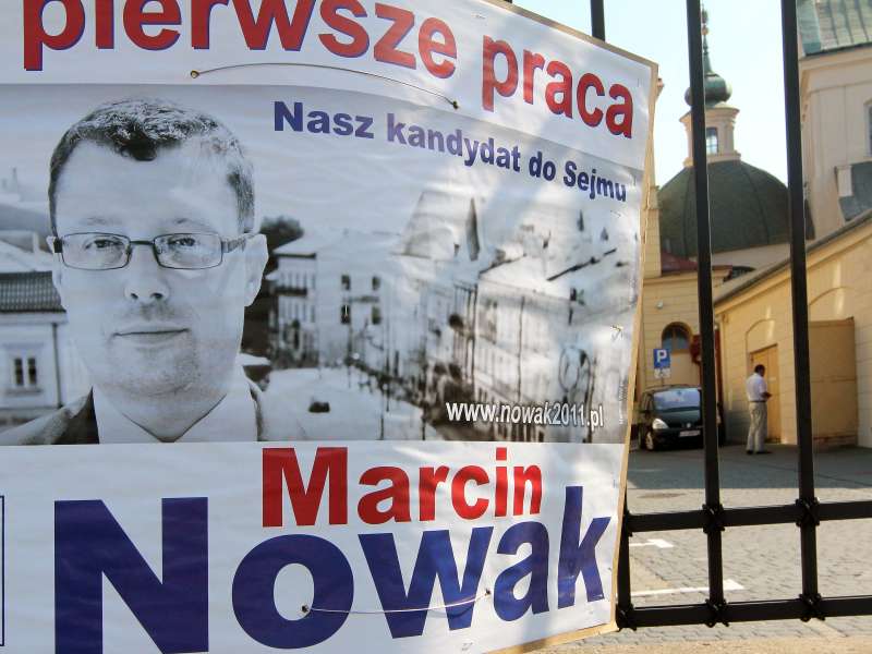 Okazało się, że Marcin Nowak rozwieszał plakaty za wcześnie (Wojciech Nieśpiałowski)