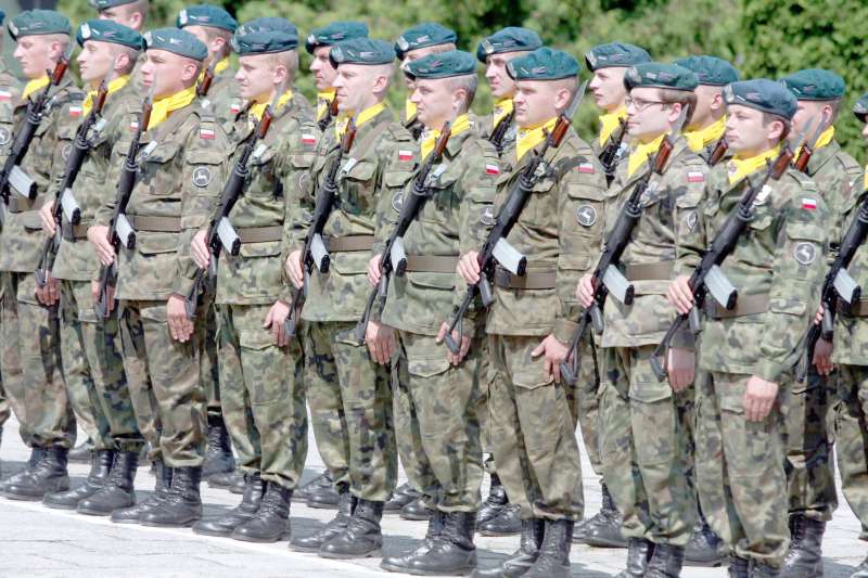 W połowie czerwca zlikwidowano w Lublinie 3 Brygadę Zmechanizowaną. Jej miejsce miała zająć brygada 