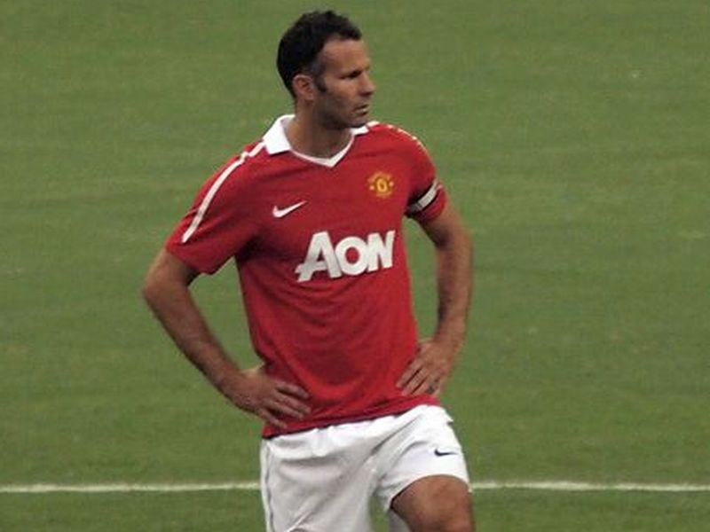 Ryan Giggs zdobył gola dla Manchesteru United w meczu z Benficą Lizbona, który zakończył się remisem