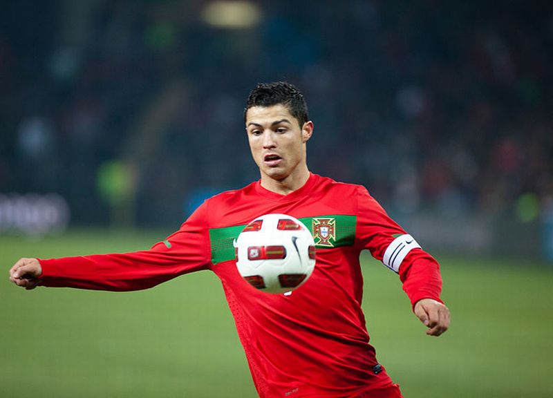 Cristiano Ronaldo i jego koledzy z Portugalii zagrają w barażach z Bośnią i Hercegowiną (Ludovic Pér