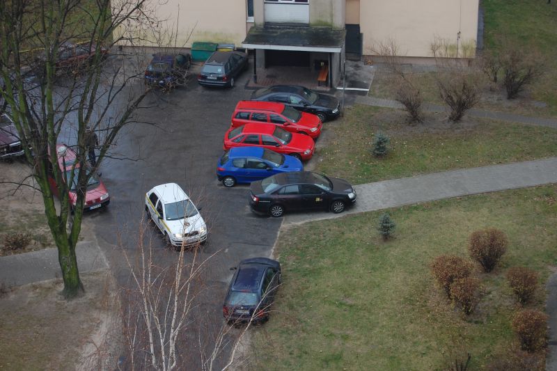 Nieprawidłowe parkowanie przy ul. Ruckemana w Lublinie (Czytelnik/ Alarm24)