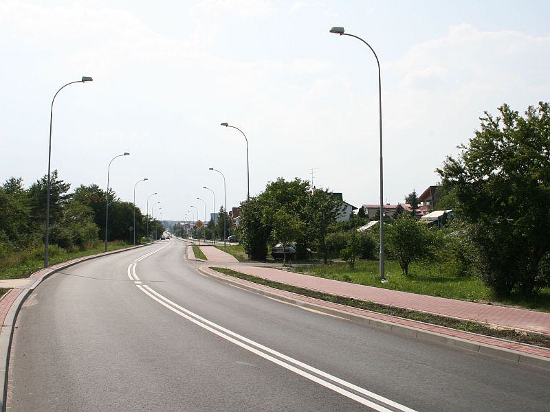 Na ulicy Granicznej w Kraśniku jest 160 ulicznych lamp. W nocy świeci się jedynie połowa. (Urząd Mia