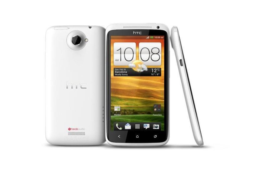 HTC One X to klasyczne dla tajwańskiego producenta wzornictwo