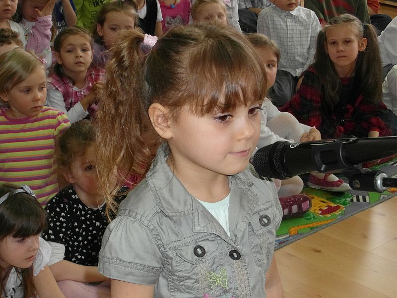 – Bardzo lubię śpiewać – przyznaje 5-letnia Edyta Żmuda. – Nagrody, które dostałam też mi się podoba