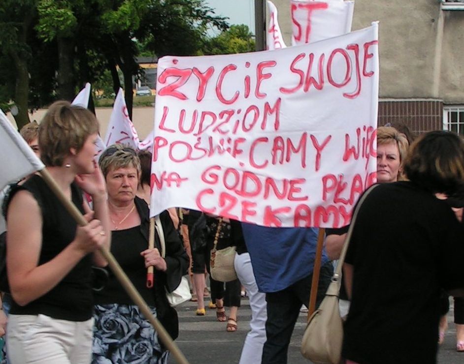 Już w 2008 roku pracownicy DPS domagali się podwyżek. Pikieta przed siedzibą starostwa  (Joanna Sado