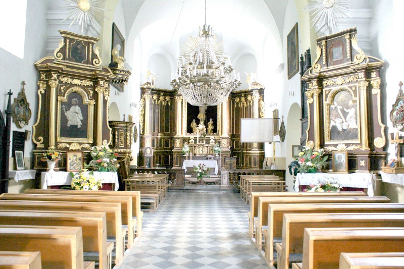 Zabytkowy kościół pod wezwaniem Świętego Michała Archanioła w Wojsławicach, to duma całej gminy (Arc
