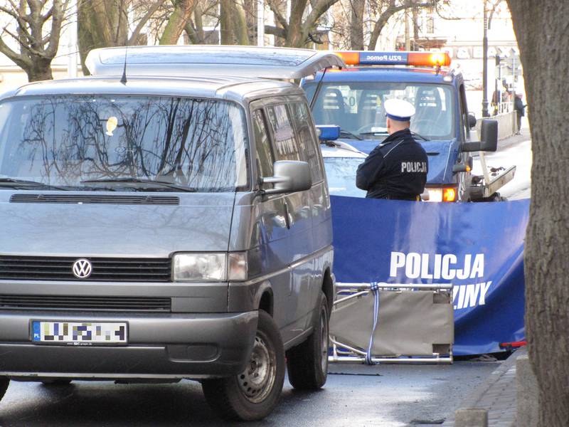 Po wypadku ul. Skłodowskiej w Lublinie jest zablokowana (Fotonews / MM Lublin)