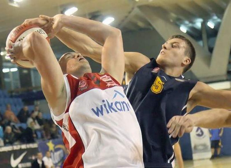 Koszykarze Wikany Startu pokonali Znicz Basket Pruszków 96:95 (MACIEJ KACZANOWSKI)