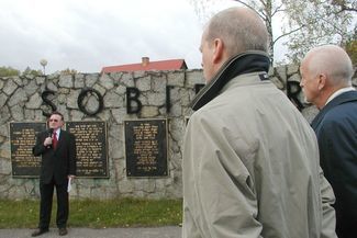 Tomasz Blatt, były więzień Sobiboru szerzenie wiedzy na temat tego miejsca kaźni potraktował jako ży