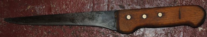 Nóż, którym Tadeusz S. zadał cios swojemu kuzynowi (KPP Biłgoraj)