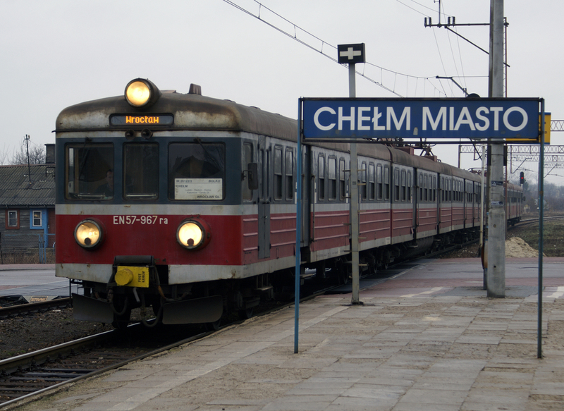Dla podróżnych dotarcie z Chełma do Wrocławia takim pociągiem to istna katorga<br />
 (Czytelnik)