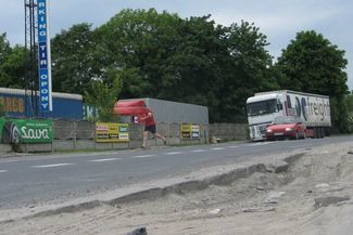 TIR-y do tego stopnia zdewastowały Rampę Brzeską, że wymaga ona już nie remontu, ale gruntownej prze