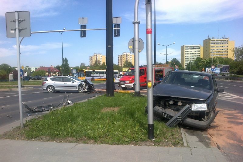 Wypadek na skrzyżowaniu Zana i Nadbystrzyckiej (Czytelnik Jacek)