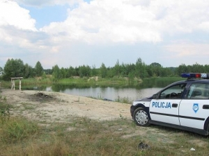 Żwirownia w miejscowości Żelizna (policja)