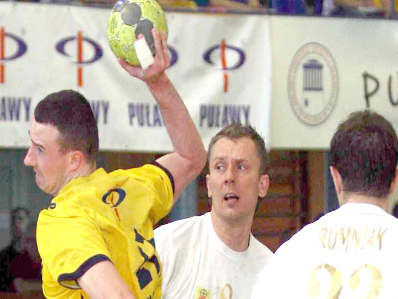Piotr Masłowski w meczu z Powenem zdobył 16 bramek (JACEK ŚWIERCZYŃSKI)