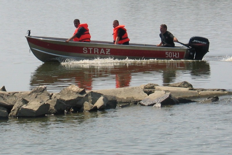 Rano w miejscowości Piotrowice w powiecie ryckim strażacy wydobyli z Wisły ciało 28-letniego mężczyz