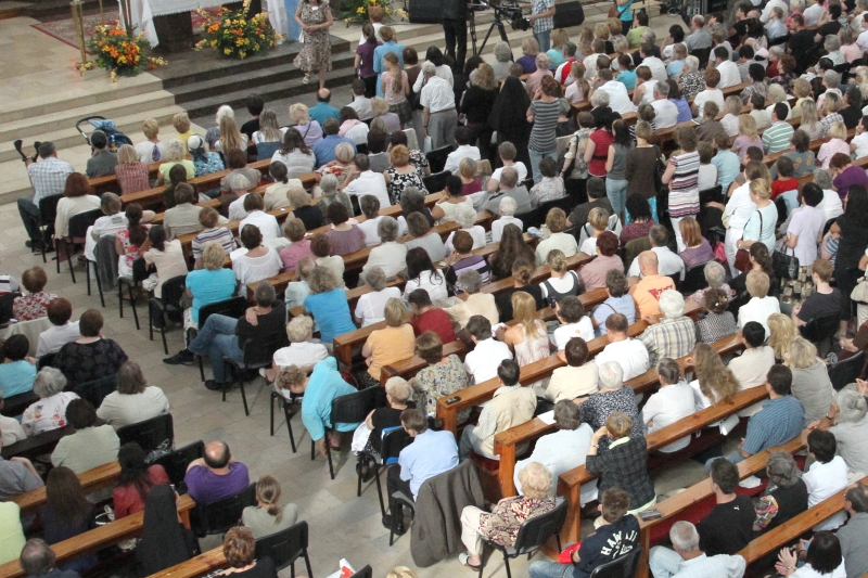 W 2011 roku w archidiecezji lubelskiej w niedzielnych nabożeństwach uczestniczyło regularnie 38 proc