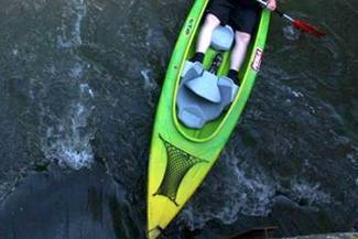 Dołhobrody: Kajakarze znaleźli w wodzie ciało mężczyzny