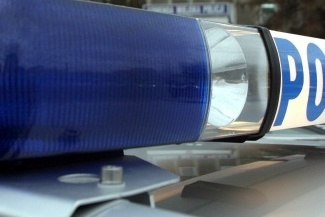 Osowa: Kierowca bez prawa jazdy staranował radiowóz