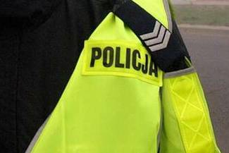 Podała się za pracownika wodociągów i okradła 72-latkę