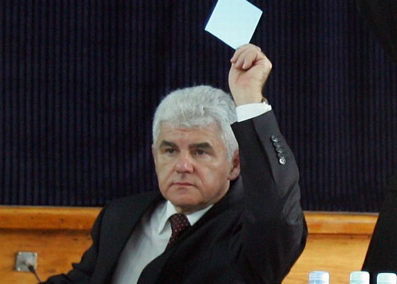 Marian Rapa podczas zjazdu LZPN w 2008 roku. To był początek kadencji, po której kończy rządzenie zw