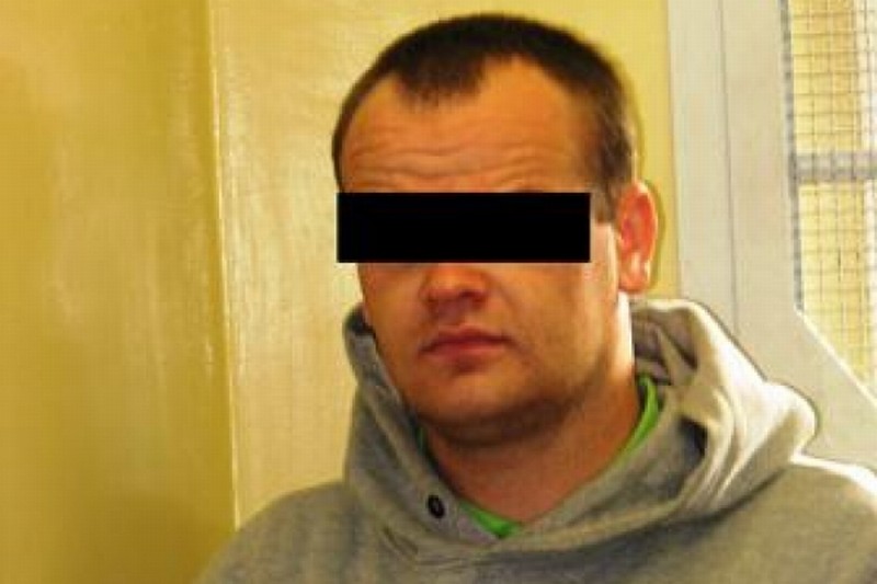 Policjanci zatrzymali podejrzanego o brutalną próbę zabójstwa – 26-letniego Grzegorza S. (Policja)