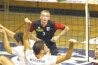 Siatkarze Avii z kompletem zwycięstw wygrali VIII Memoriał Tragicznie Zmarłych Siatkarzy (MACIEJ KAC