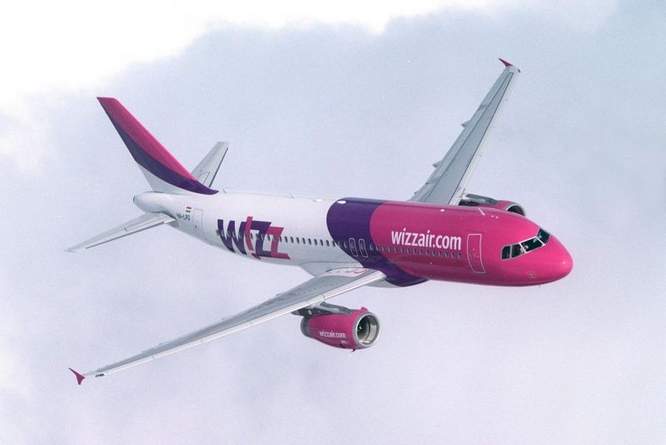 Wizz Air ma flotę składającą się z jednego typu samolotów: to Airbus A320 o średnim czasie eksploata