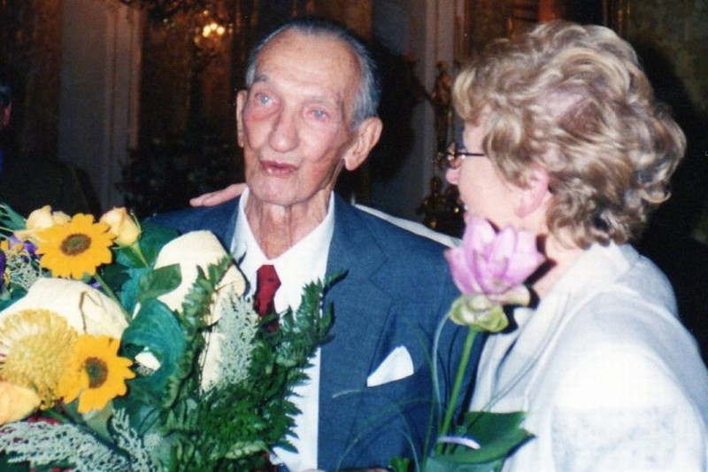 Prof. Jan Karski i dr Wiesława Kozielewska-Trzaska, jego bratanica i córka chrzestna, która walczy o