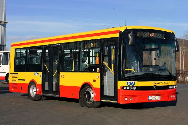 Ani jeden z nowych 9-metrowych autobusów marki Autosan zamówionych przez Zarząd Transportu Miejskieg