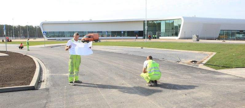 Jedyne duże prace odbywają się na przylegającym terenie do lotniska (Port Lotniczy Lublin)