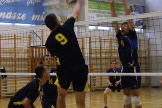 Siatkarze Trójki wygrali do tej pory wszystkie swoje spotkania (Wojciech Więckowski)