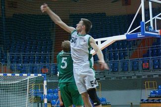 Koszykarze Novum Lublin przegrali z PWiK Piaseczno 88:103 (KKSNOVUM.COM)