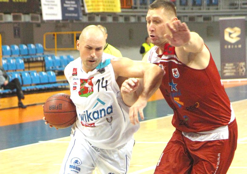Koszykarze Wikany-Startu Lublin do tej pory wygrali tylko jeden mecz ligowy (MACIEJ KACZANOWSKI)