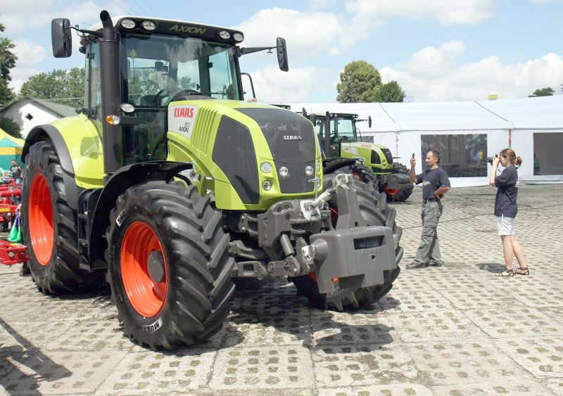 Prawdopodobnie w 2012 r. padnie rekord sprzedaży traktorów. Do końca roku ich sprzedaż może wynieść 