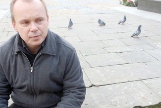 Pan Mariusz zawiadomił policję o znęcaniu się nad gołębiami (Wojciech Nieśpiałowski)