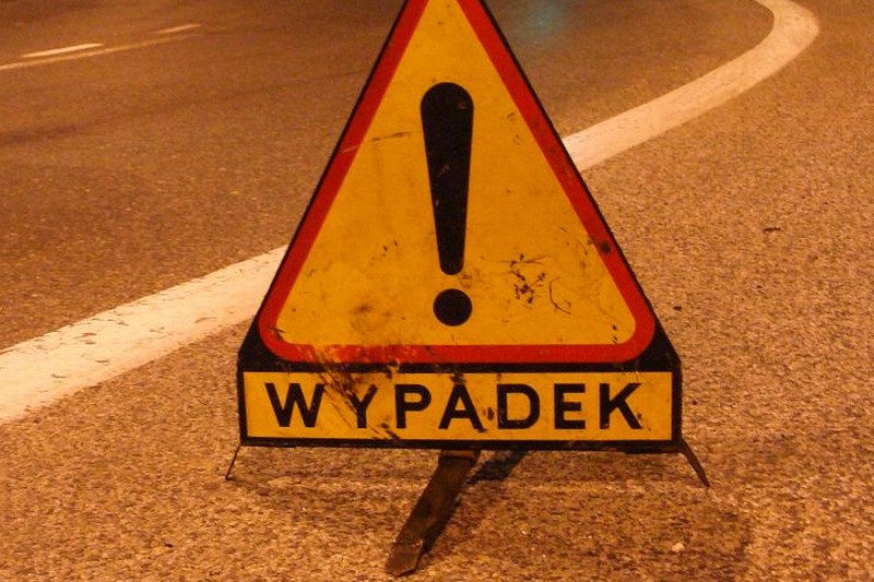 Policjanci ustalają przyczyny wypadku w Niesiołowicach (Archiwum)