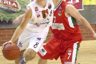 W ostatnim meczu Start w dobrym stylu wygrał z Dąbrową Górniczą 85:74 (Jacek Świerczyński)