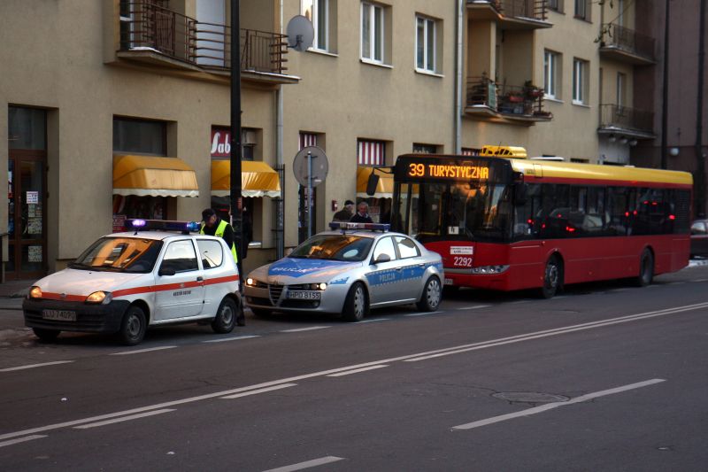 Do zdarzenia doszło na ul. Hempla, autobus marki Solaris jechał w kierunku ul. Turystycznej.  (Jacek