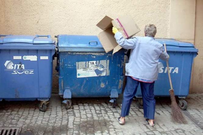 Nowy system odbioru odpadów w całym kraju wejdzie w życie w lipcu. (Archiwum)