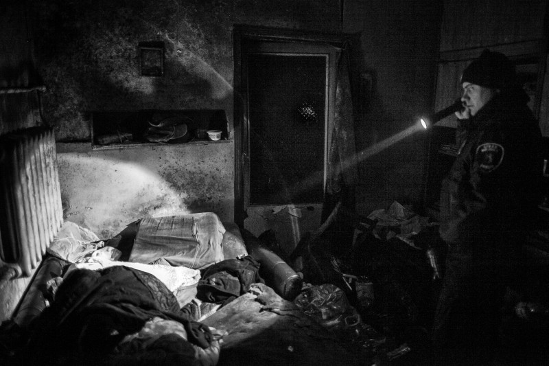 Według szacunków w Lublinie żyje ponad 300 bezdomnych. W nocy z 7 na 8 lutego próbowano ich dokładnie policzyć. W akcji brali udział także strażnicy miejscy, którzy bezdomnych szukali m.in. przy ulicach Koło, Kunickiego i Abramowickiej<br />
 (Jacek Szydłowski)