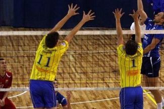 W pierwszym meczu derbowym Avia pokonała Cukrownika 3:0 ( Jacek Świerczyński)