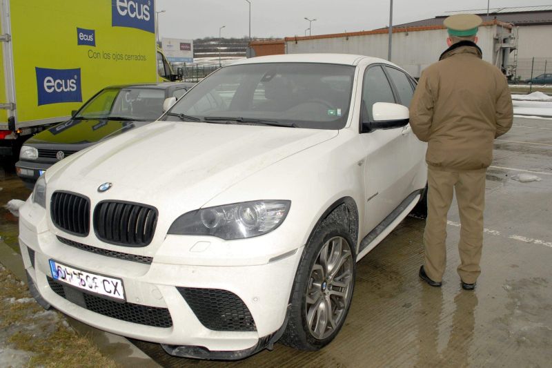 Zatrzymane BMW X6 jest warte około 280 tys. zł (NOSG Chełm)