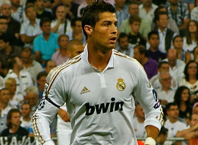 W sobotę Cristiano Ronaldo zagrał z Barceloną tylko 30 minut. Wszystkie siły zbiera na mecz z Manche