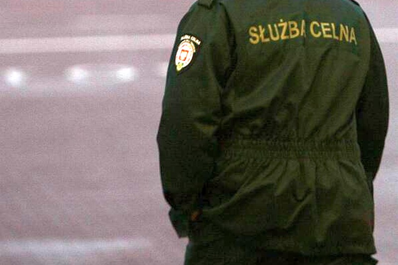 Funkcjonariusz Służby Celnej został zatrzymany przez agentów CBA (Bartłomiej Żurawski)