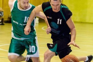 Bracia Mrozik łatwo o grali w weekend Alco 61:44 (HANNA BYTNIEWSKA)